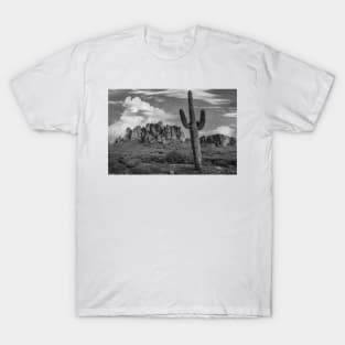 Saguaro Cacti And Superstition Mountains Lost Dutchman State Park T-Shirt